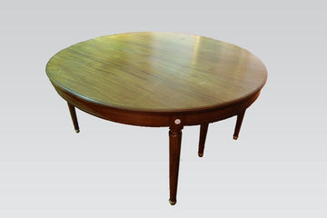 Antique French extendable table from 1800 Louis XVI style in mahogany