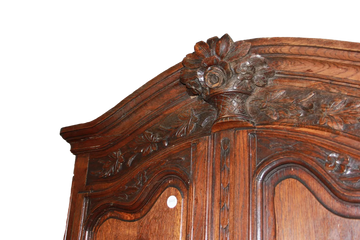 Small French Oak Wardrobe from the 19th Century in Provencal Style