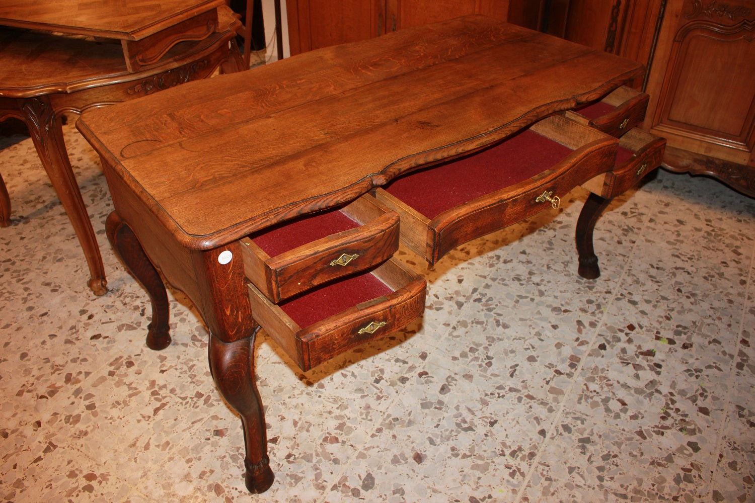 Scrivania Provenzale del 1800 in legno di rovere