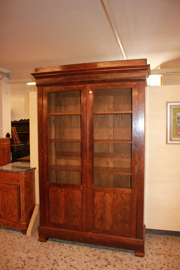 French Louis Philippe Style Bookcase Display Cabinet in Mahogany from the 19th Century