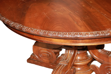 Table Style Louis Philippe en Noyer du 19ème Siècle Français