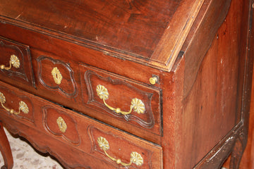 18th Century Provençal Walnut Bureau Writing desk