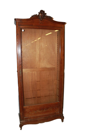 French Louis Philippe Style Crystal Cabinet from the Late 1800s in Walnut Wood