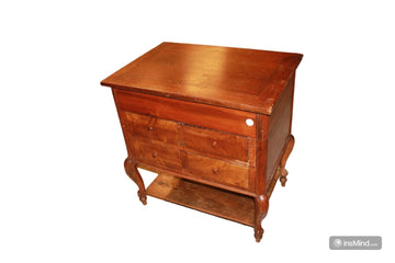 Petit Commode Coiffeuse Française du XIXe Siècle en Style Provençal en Noyer