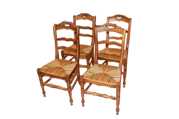 Group of 4 Country Chairs with Rush Seat from the late 1800s