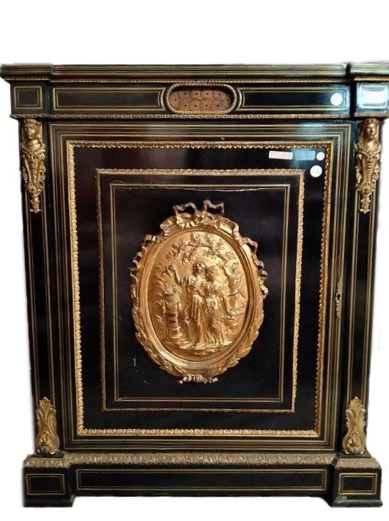 Antica credenza in stile boulle in legno ebanizzato con rosone 1800